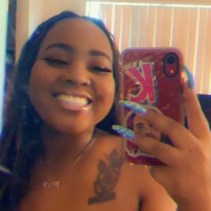 Meet your Posher, Kay